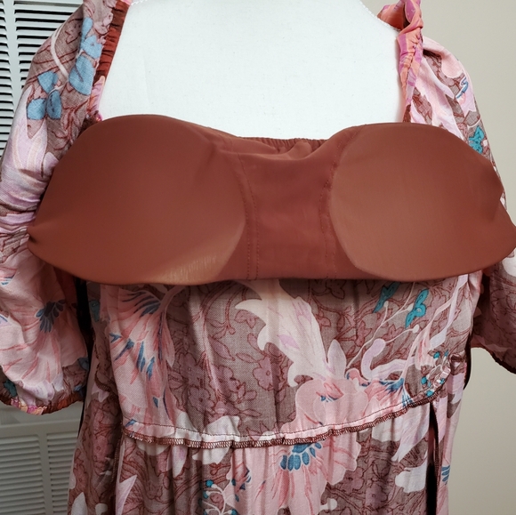 Soma dress built-in bra with removable pads size L with 3 tiered skirt. NWO tag - Picture 4 of 7